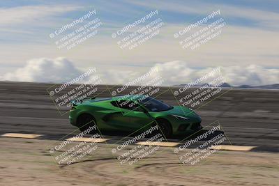 media/Jan-04-2026-SCCA SD (Sun) [[defc442887]]/4-Novice Group/Session 2 Bowl Speed Pans/